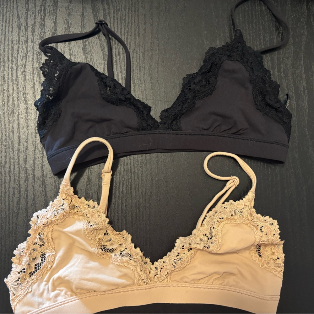 (2) SKIMS Fits Everybody Lace Unlined Scoop Bra